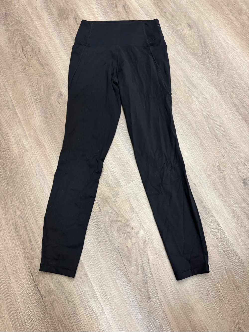 Halara High Waisted 7/8 Pocket Leggings Women’s XS Black Athletic Yoga 0001